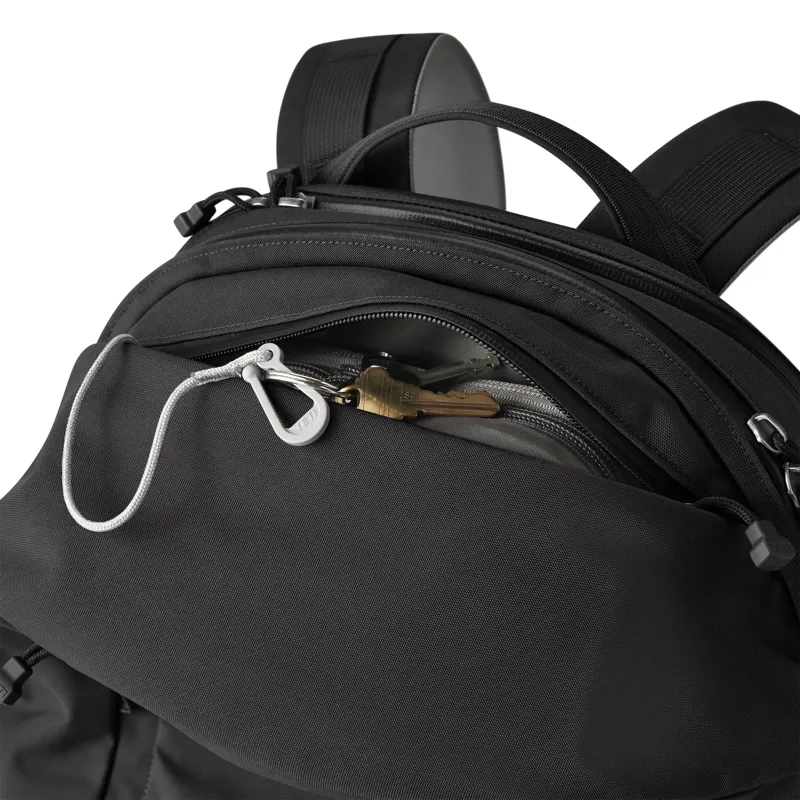 YETI Crossroads Backpack 27L - Black-4