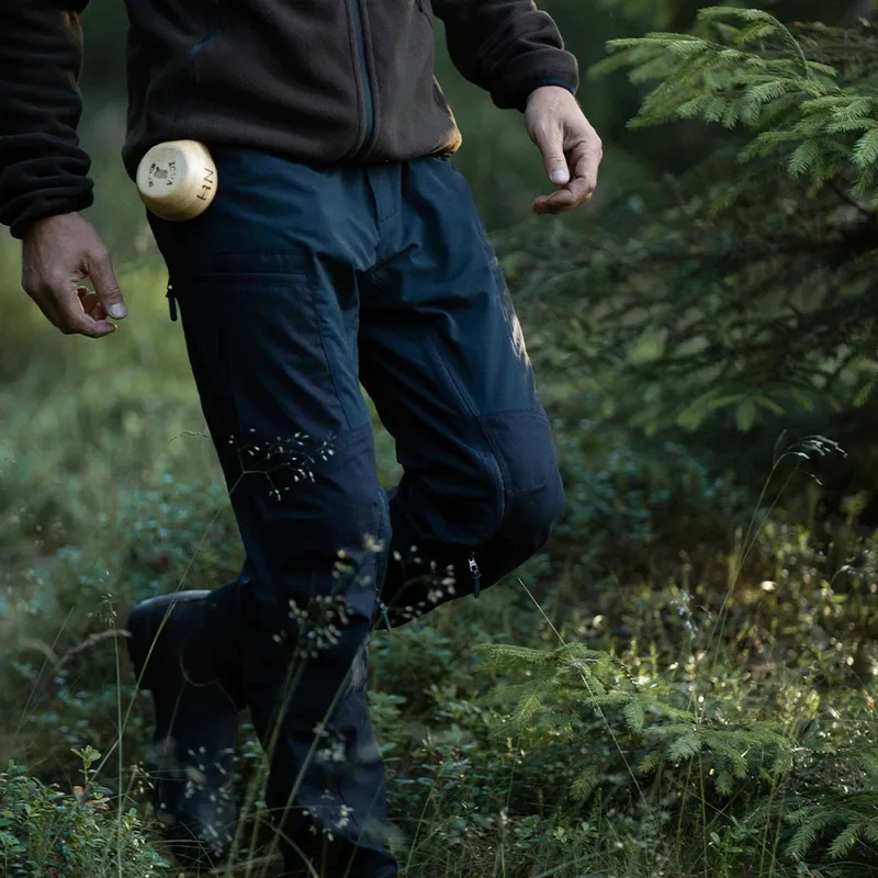 Northern Hunting Trond Pro Outdoor Trousers in Black-10