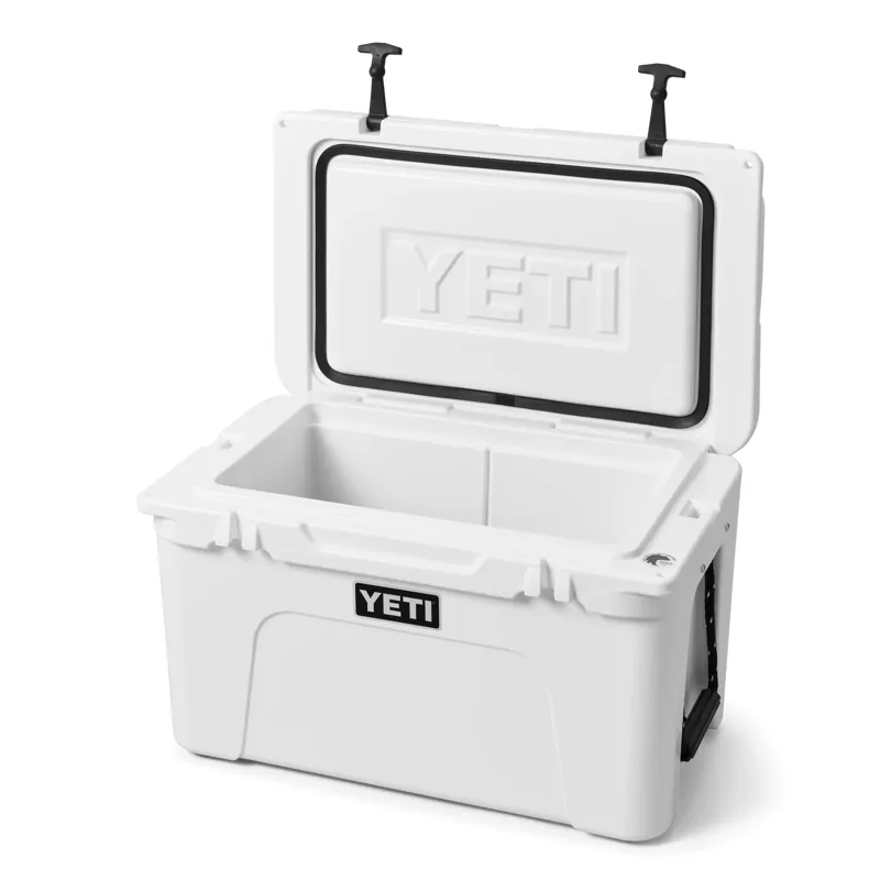 YETI Tundra 45 Cool Box in White-1