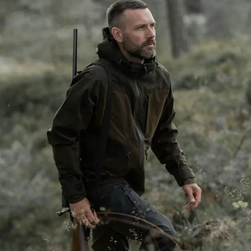 Northern Hunting HAKAN EIK Waterproof Hunting Jacket in Green-6