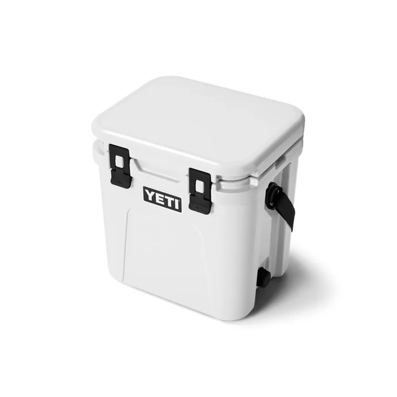 YETI Roadie 24 2.0 Cool Box in White-3